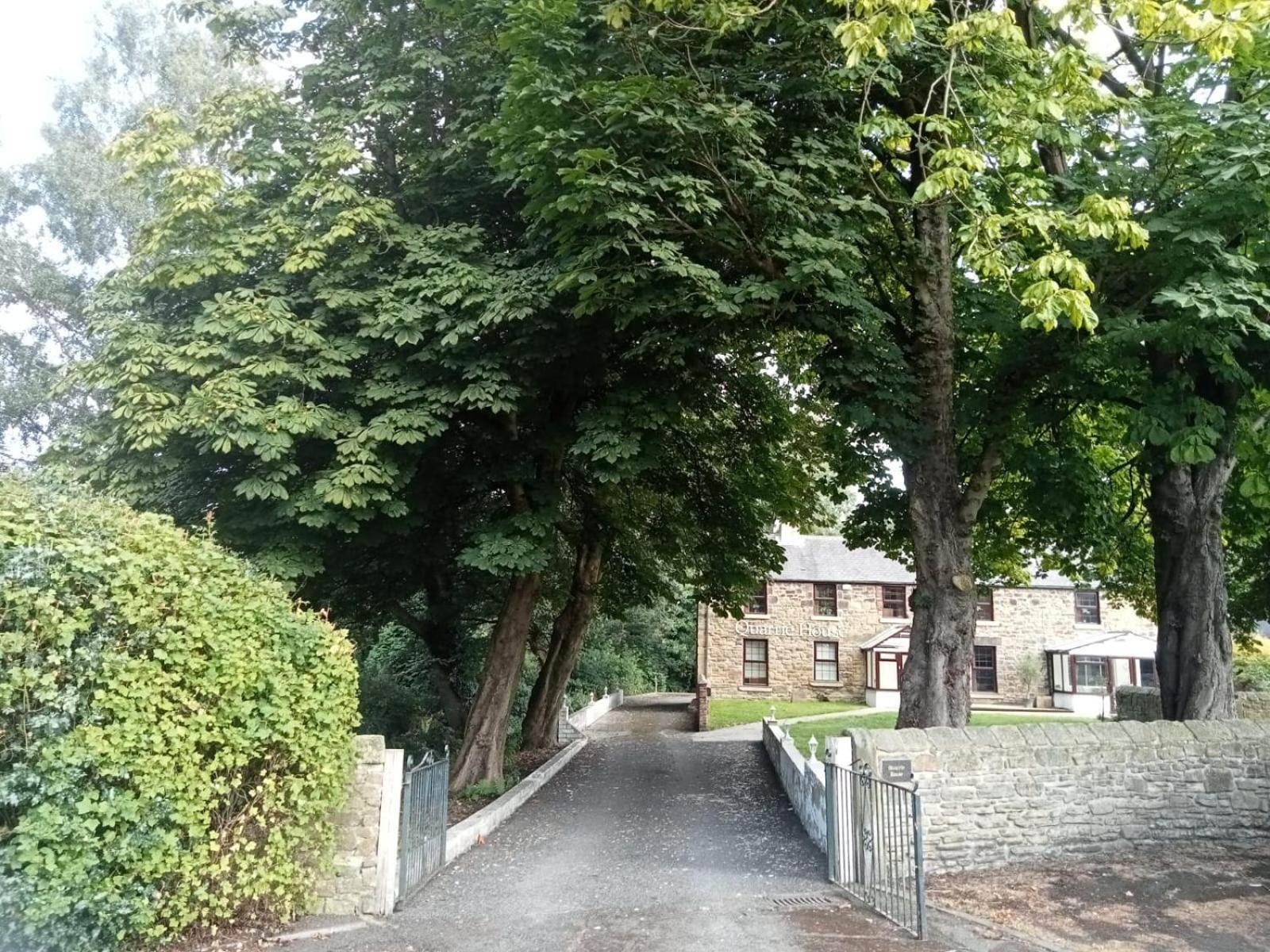 Quarrie House Aparthotel Cramlington Bagian luar foto
